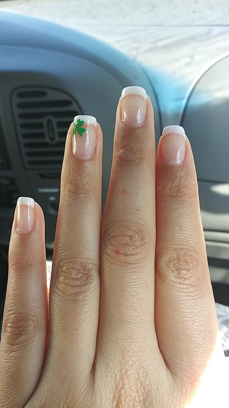 Indulgence, nail salon in North Attleborough, MA, photo 5 of 10